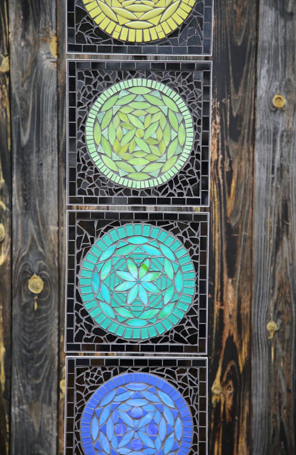 SCORPION DRAEMS - OUTDOOR GARDEN MOSAIC