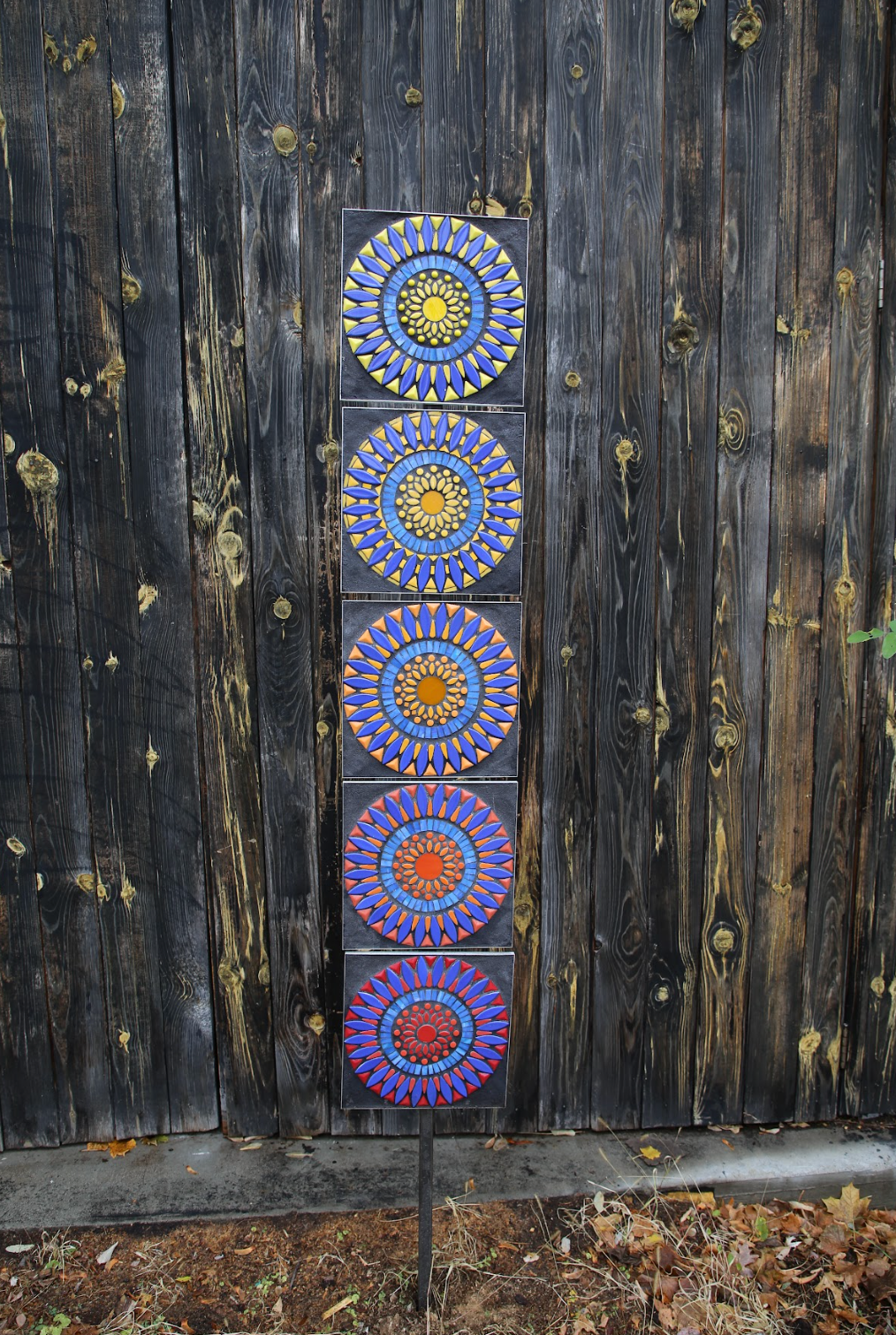 OBSIDIAN DUSK - OUTDOOR GARDEN MOSAIC